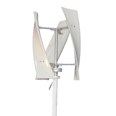 Moulin à vent vertical vertical commercial de la turbine de vent de basse vibration 6000W 96V-220V avec la sortie de MPPT