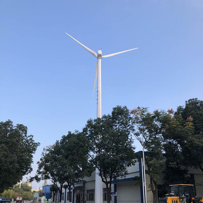 Lame multi de fibre de verre de générateur de vent à C.A. du générateur de turbine de vent électrique de couleurs 30kw 220V