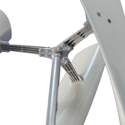 les kits verticaux résidentiels verticaux les plus efficaces de turbine de vent de la conception 96V de turbine de vent de l'axe 6000W