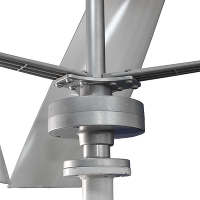 Turbine de vent à un aimant permanent verticale de générateur de la turbine de vent d'axe de VAWT 6KW 96V 380V