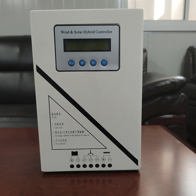 Contrôleur For Home Use 400W 800W 1000W de charge de vent de 12V/24V/48V MPPT