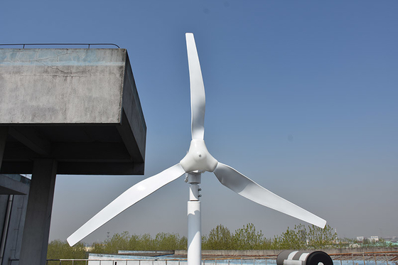 Trois générateur de vent horizontal d'axe des turbos-générateur 24V de vent de voilier de lames